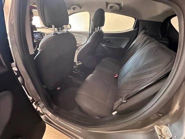 Lancia Ypsilon 1.0 Hybrid 2022 OK NEOPATENTATI
