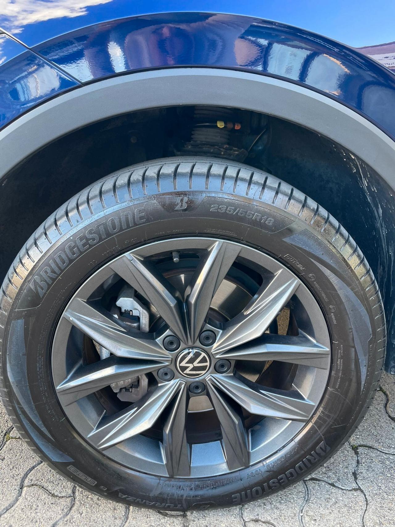 Volkswagen Tiguan Allspace 2.0 TDI SCR DSG R-Line