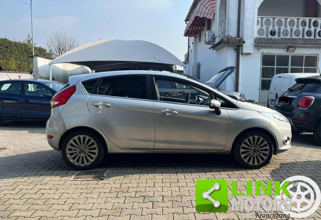 FORD Fiesta + 1.2 82CV 5 porte