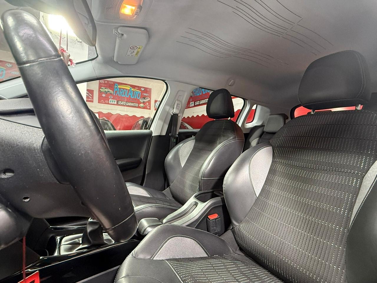 Peugeot 2008 1.6 120cv BlueHDi - 2016