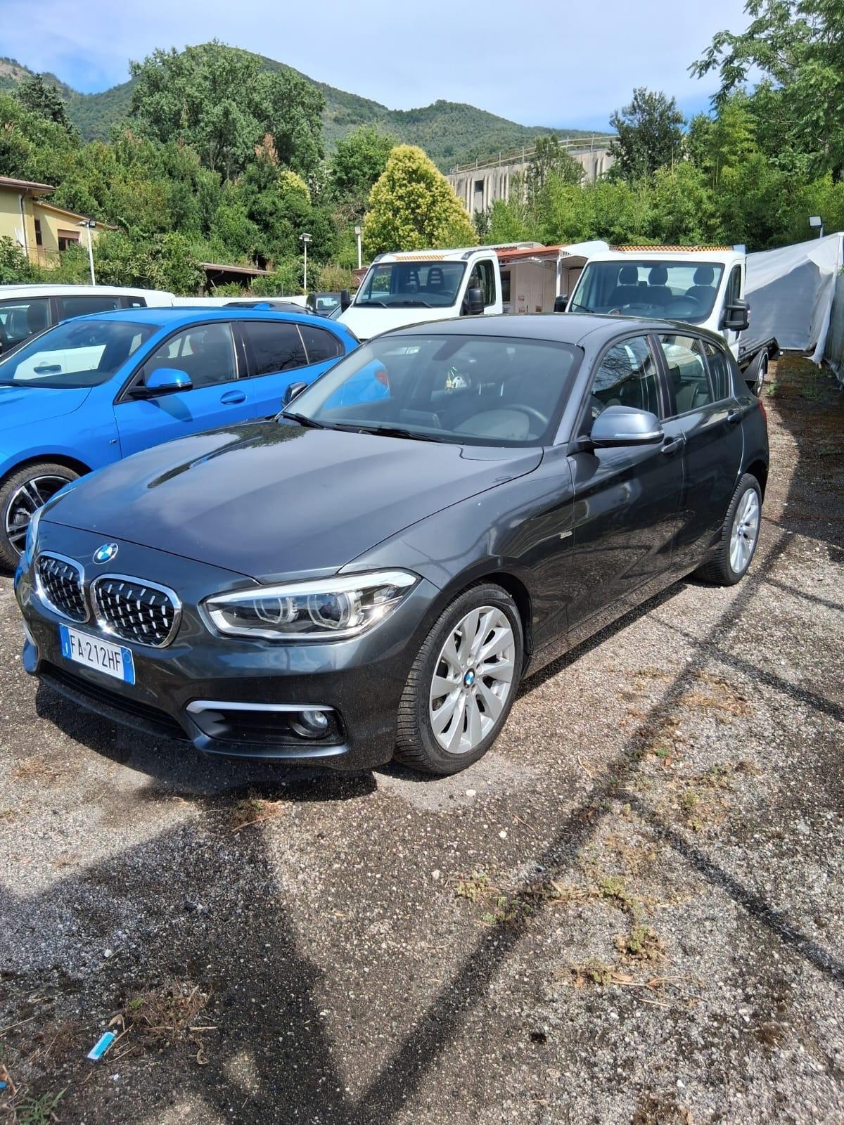 Bmw 116 116d 5p. Urban