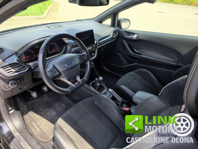 FORD Fiesta 1.5 Ecoboost 200 CV 3 porte ST