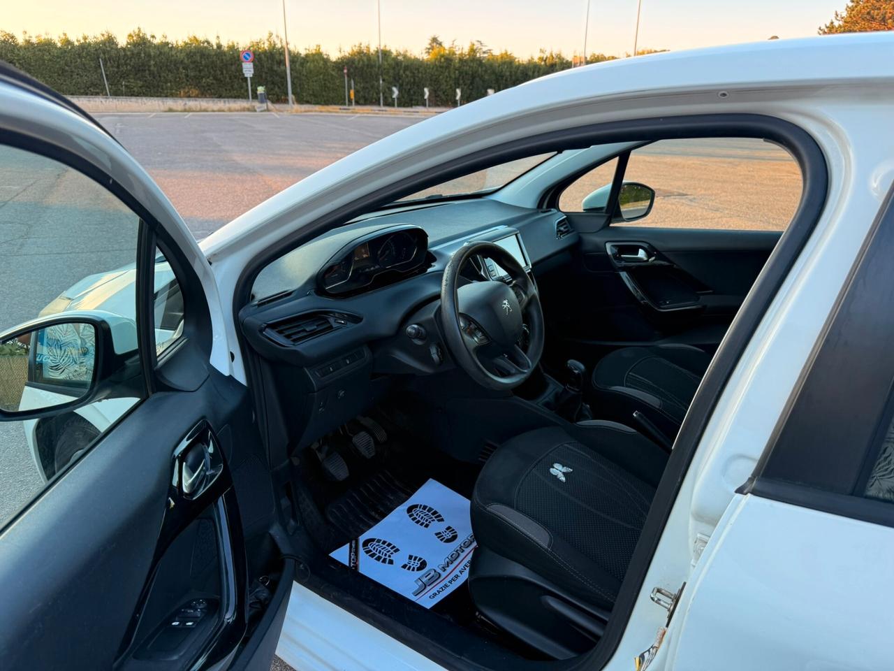 Peugeot 208 1.4 VTi GARANZIA 12 MESI