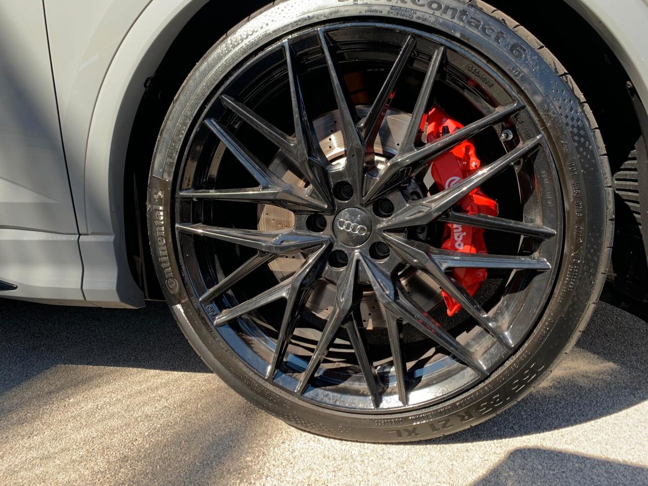 Audi RSQ3 quattro S tronic