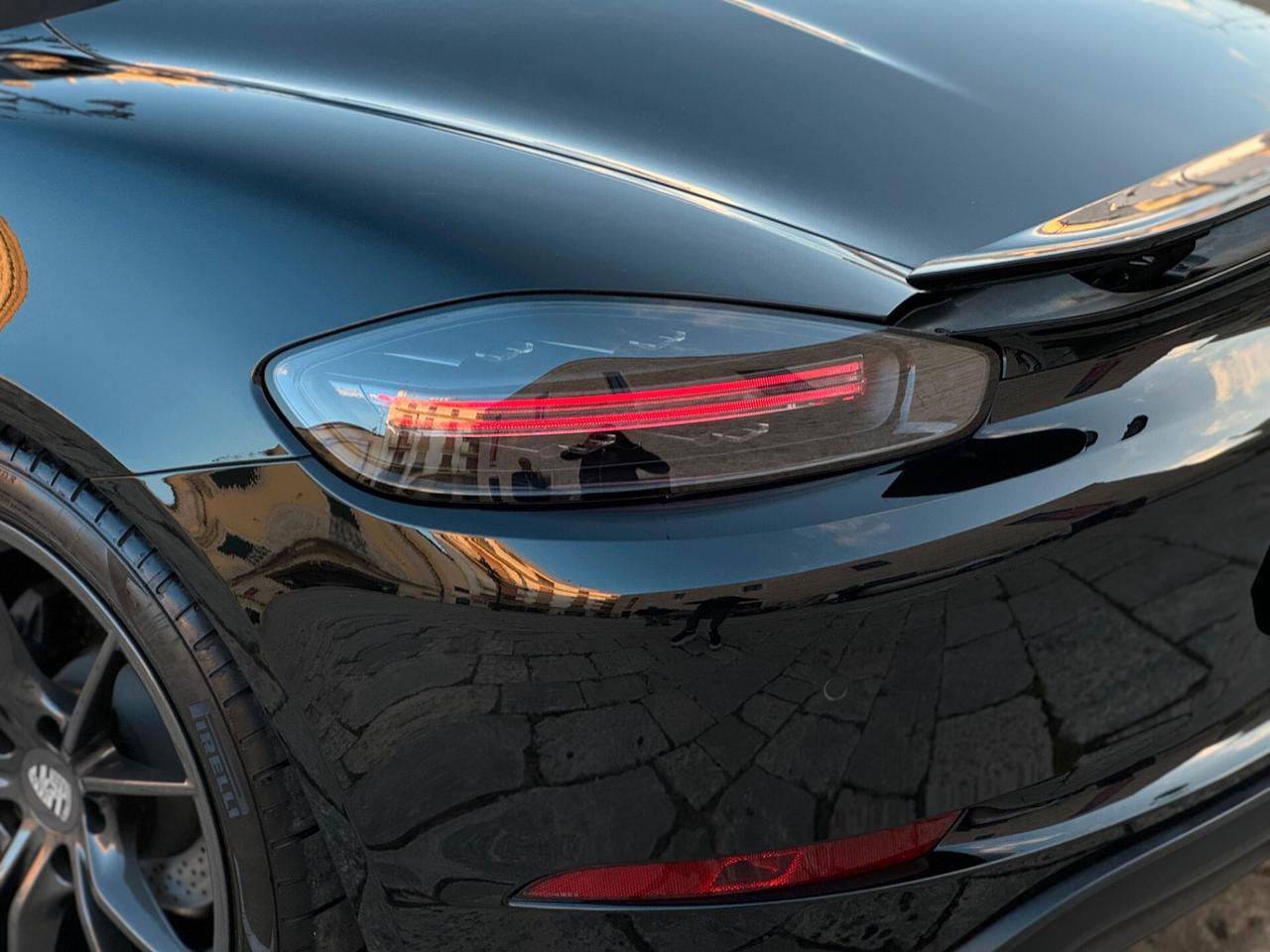 Porsche 718 Spyder Boxster 2.0 T 300 CV PDK