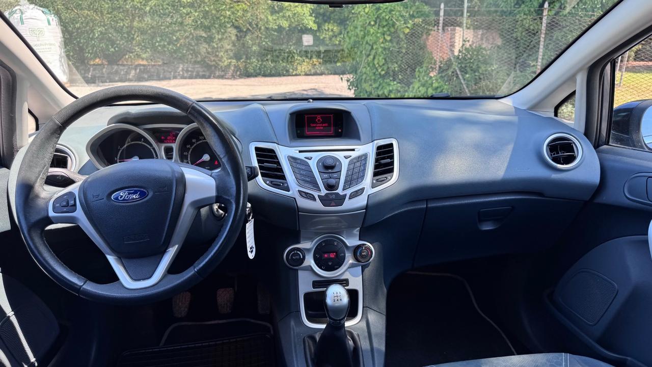 Ford Fiesta 1.2 82 CV 5 porte Titanium