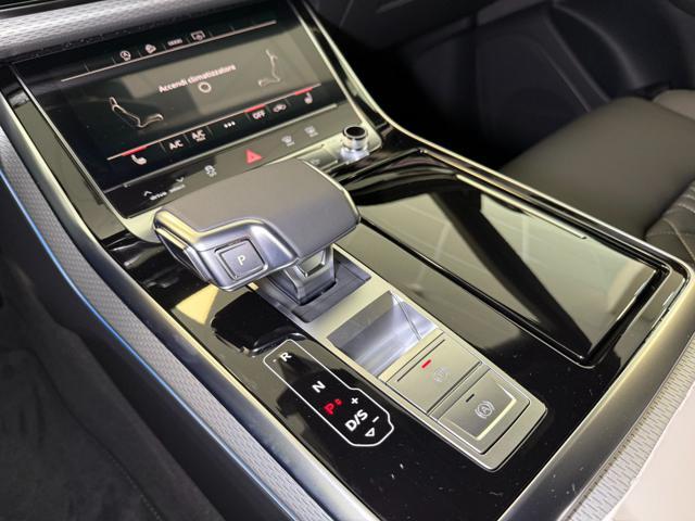 AUDI Q8 SUV 50 TDI 286 CV quattro tiptronic S line edition