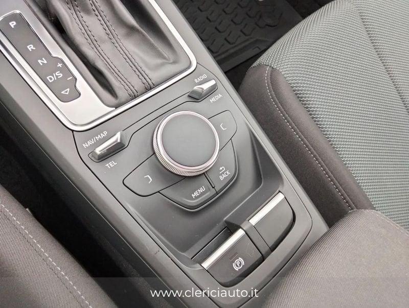 Audi Q2 30 TFSI S tronic Business