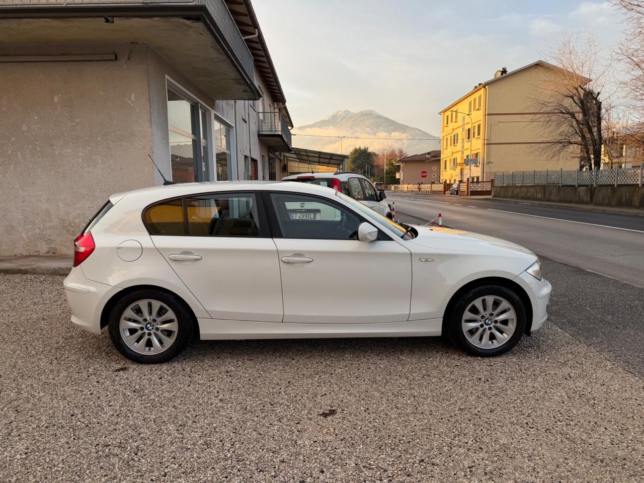 Bmw 116D 2.0 116CV 5 porte OK Neopatentati