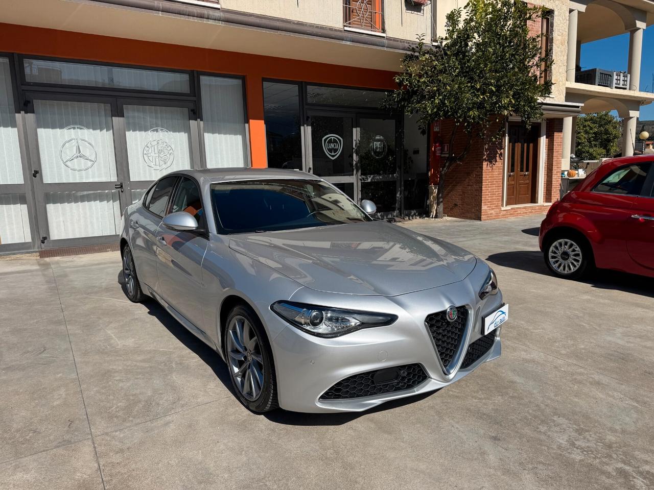 Alfa Romeo Giulia 2.2 Turbodiesel 160 CV AT8 Rosso Edizione