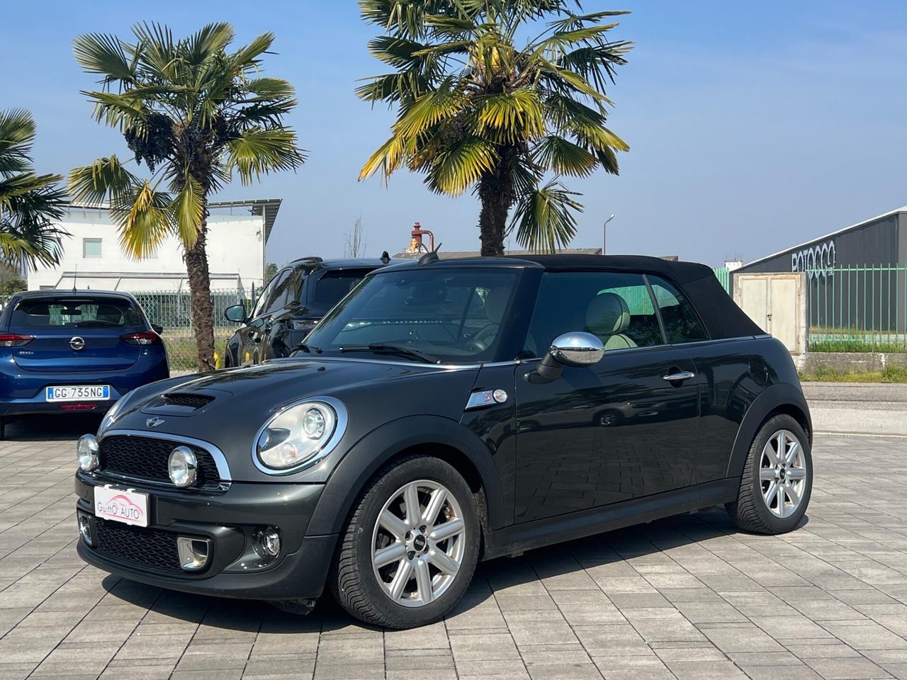Mini 2.0 Cooper SD Cabrio FINANZIABILE