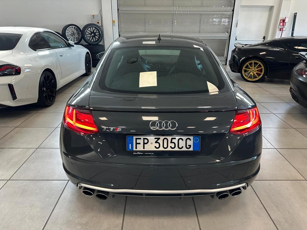 Audi TT TTS Coupé 2.0 TFSI 310 CV quattro