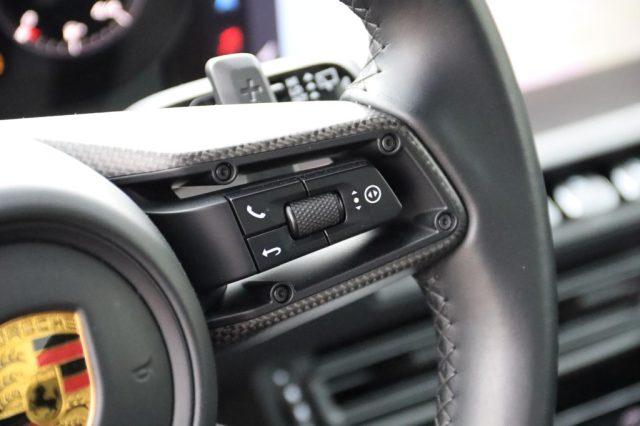 PORSCHE 911 992 Carrera 4 GTS Orange Lava