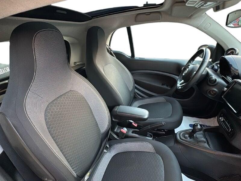 smart fortwo Fortwo eq Pure 22kW
