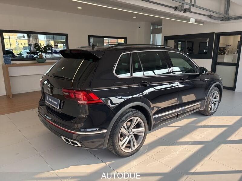 Volkswagen Tiguan R-LINE 2.0 TDI SCR 150 CV DSG