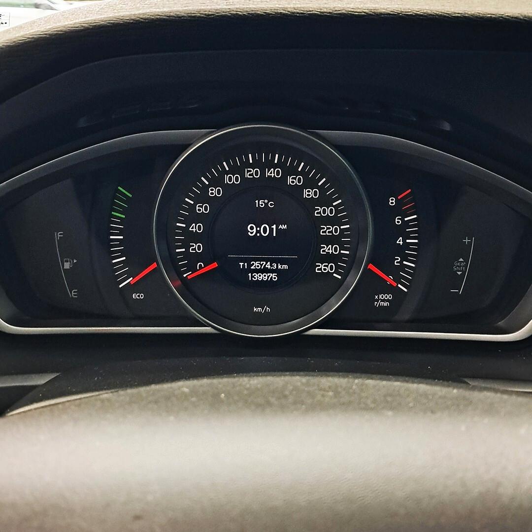 Volvo V40 T2 Business