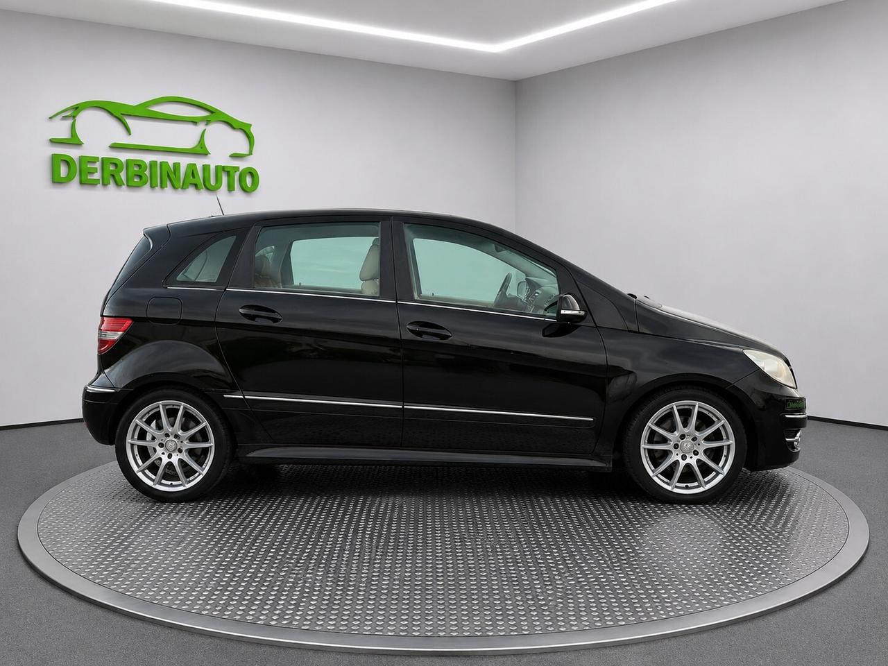 Mercedes-benz B 200 CDI BlueEFFICIENCY Executive