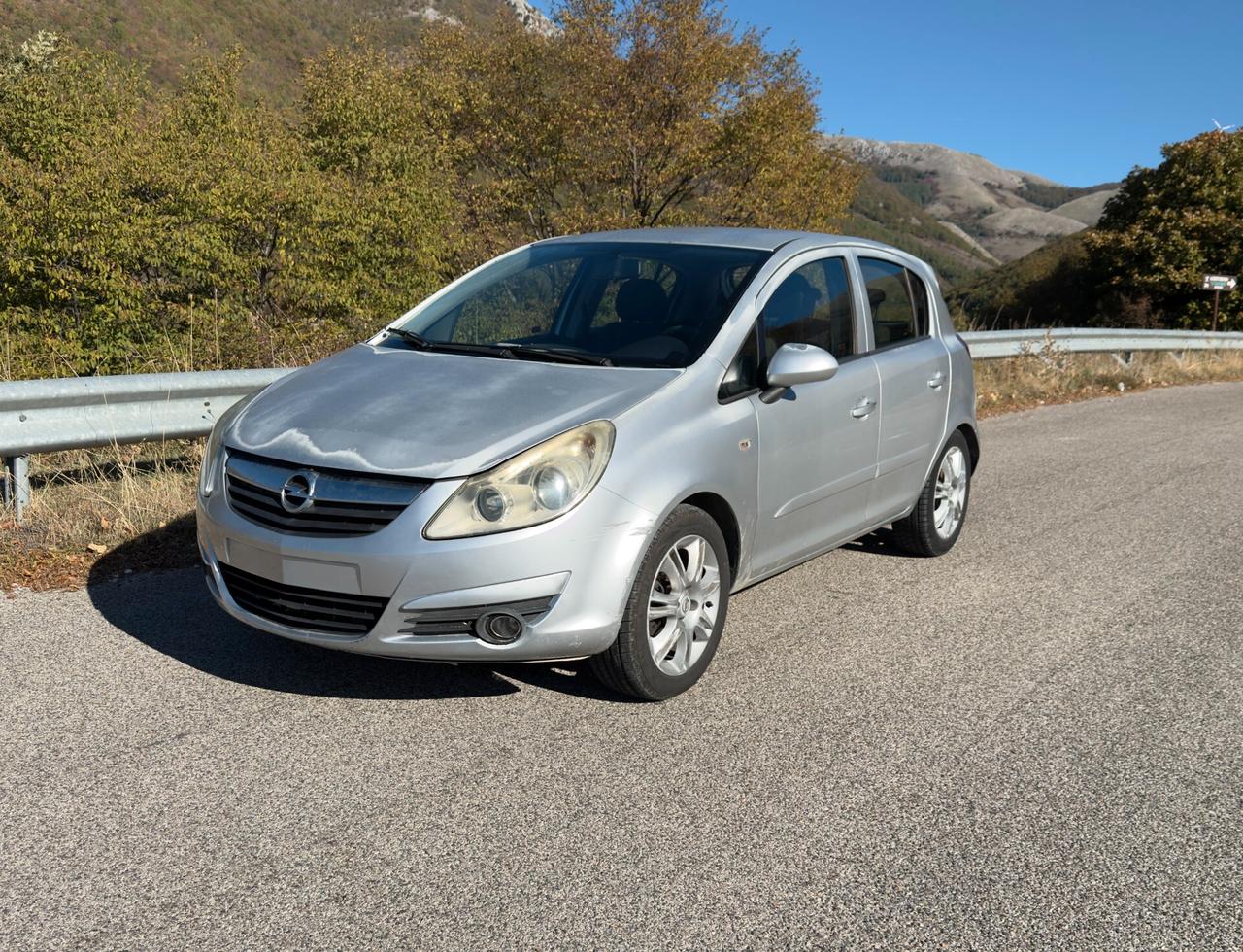 Opel Corsa 1.3 75CV