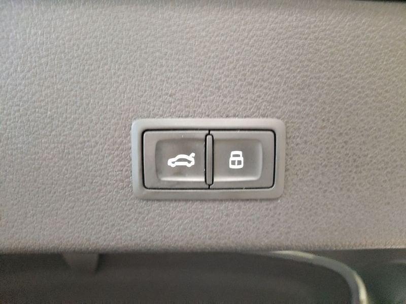 Audi e-tron e-tron SPB 55 quattro Business