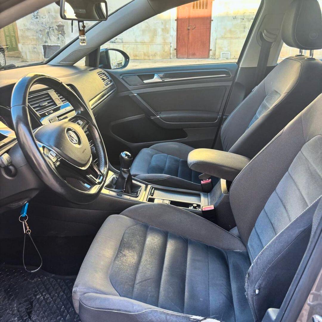 Volkswagen Golf 1.6 TDI 5p. - 105CV