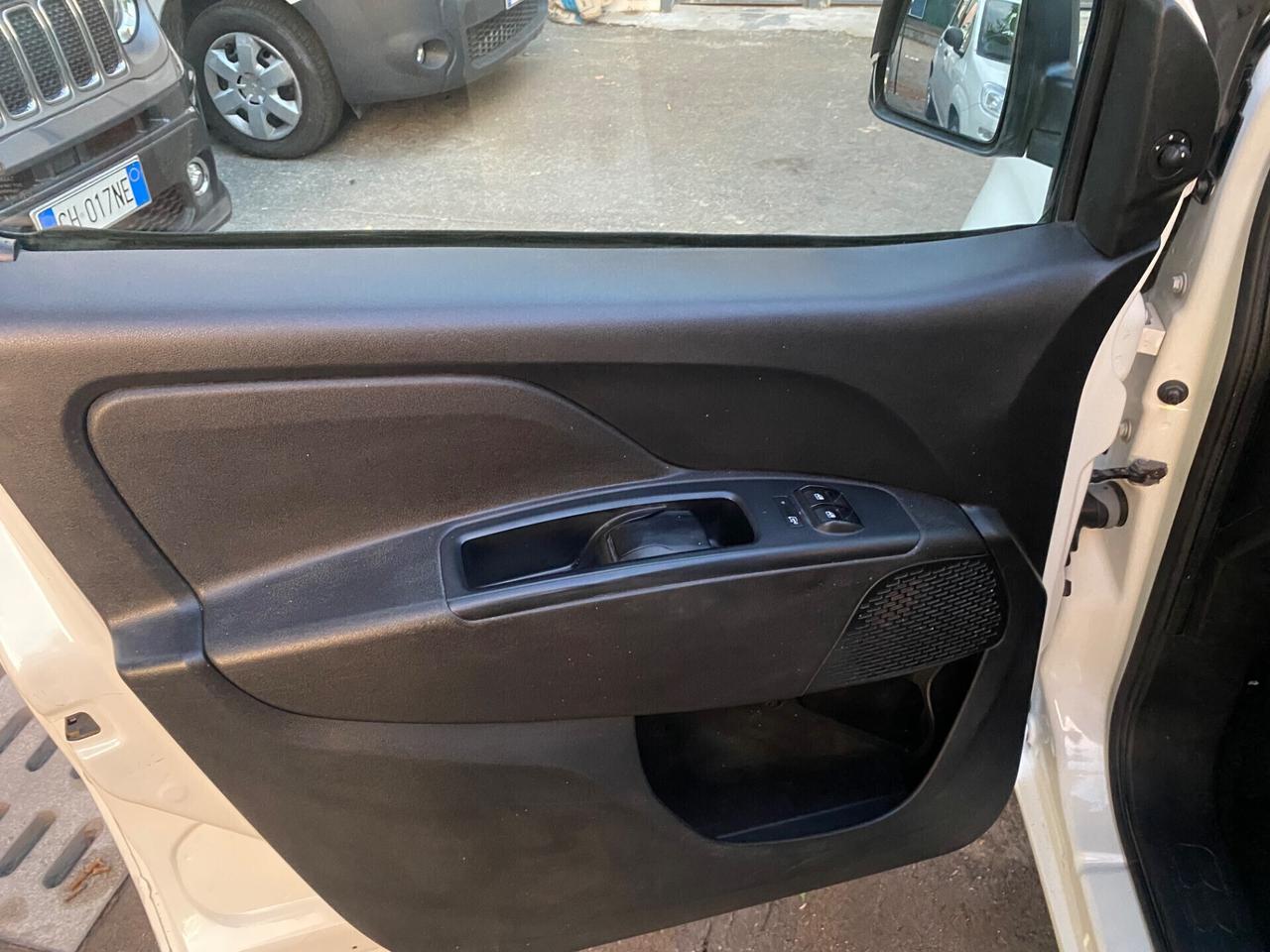 Fiat Doblo Doblò 1.6 MJT 105CV S&S PL-TN Cargo Maxi Easy