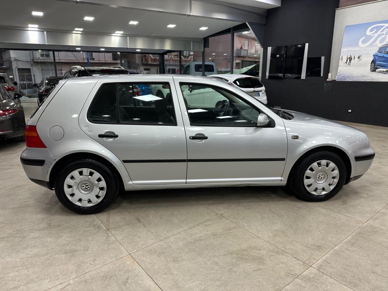 Volkswagen Golf 1.9 TDI/101 CV cat 5p. Comfortline