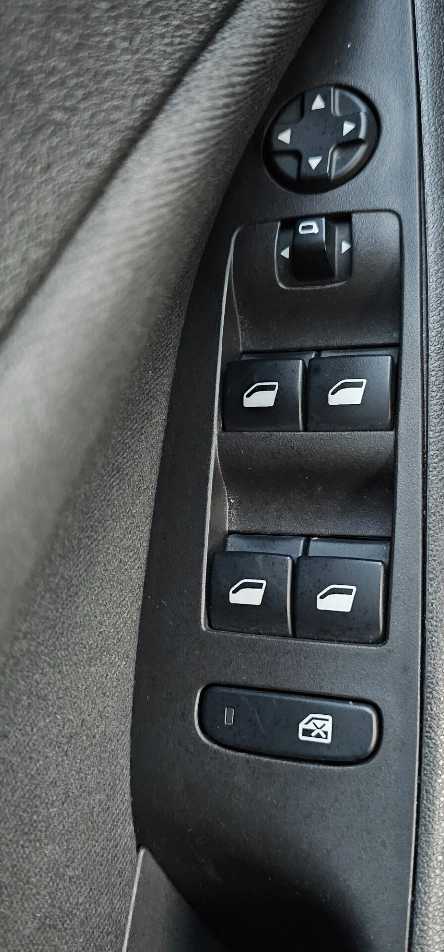 Opel Crossland 1.2 Turbo 110 CV solo 37000km