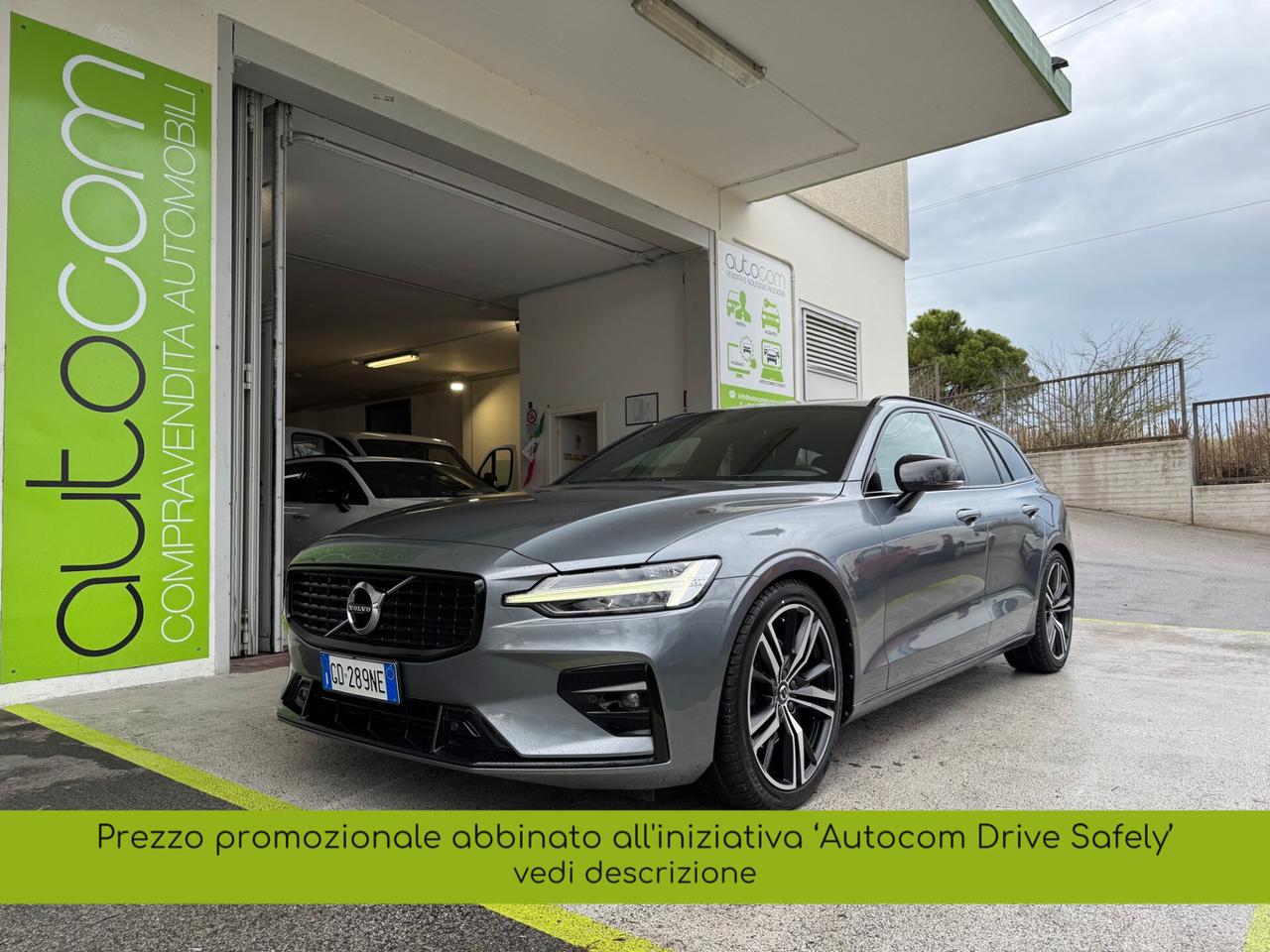 Volvo V60 2.0 b4 R-Design Hybrid GARANZIA 24 MESI