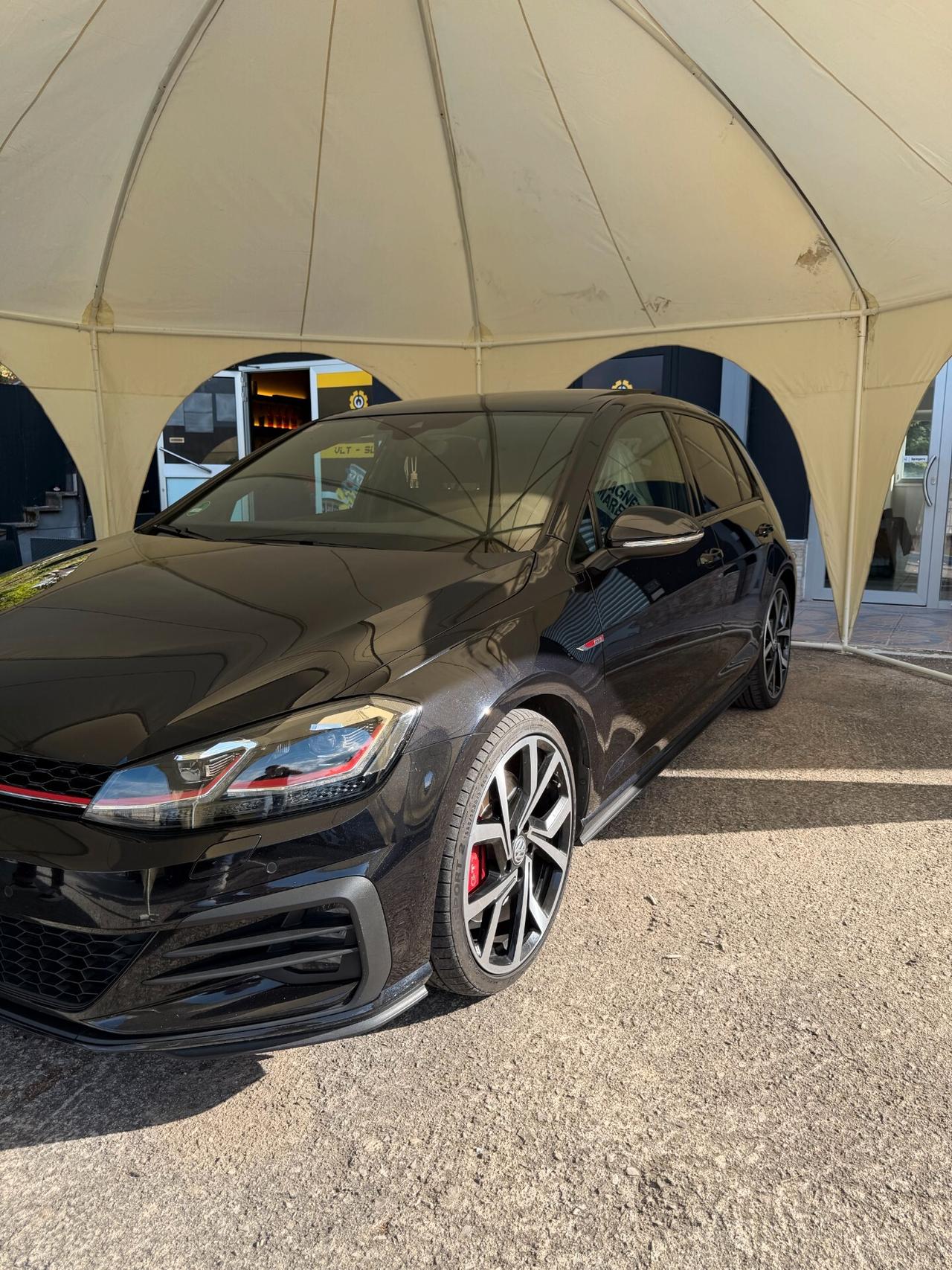 Volkswagen Golf GTI Performance 2.0 245 CV TSI DSG 5p. BMT