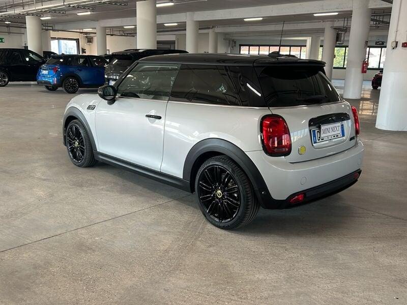 MINI Full Electric Mini F56 2021 Mini 3p Cooper SE Classic auto