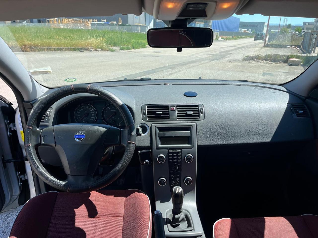 Volvo C30 1.6 Kinetic 142000 KM