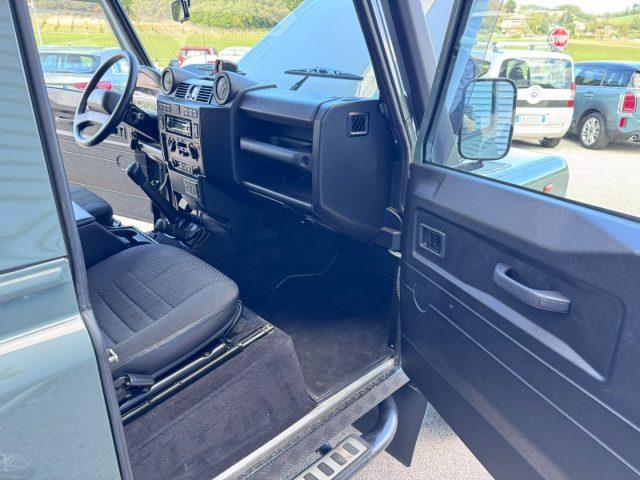 LAND ROVER Defender 90 2.4 TD4 Station Wagon SE ITALIANO VETTURA
