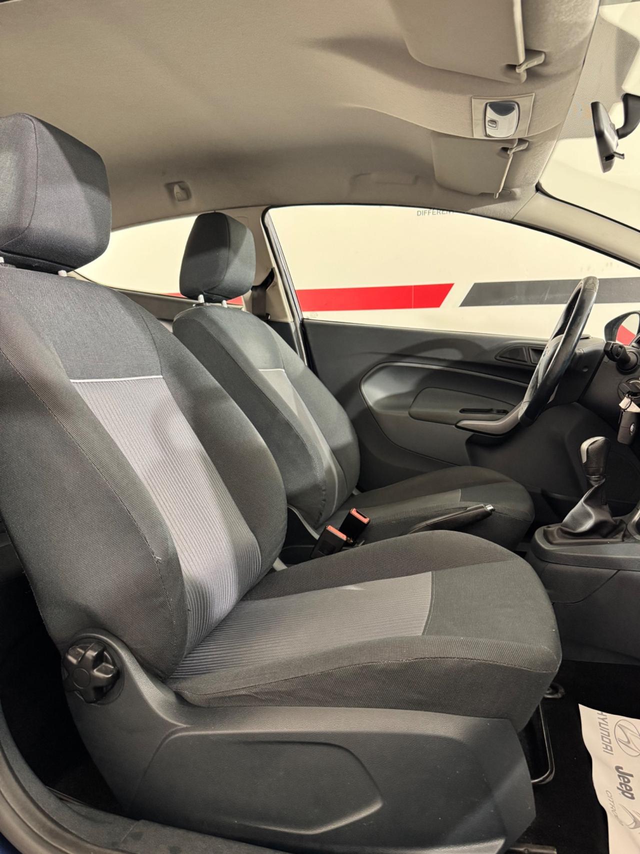 Ford Fiesta 1.2 82CV 3 porte Titanium