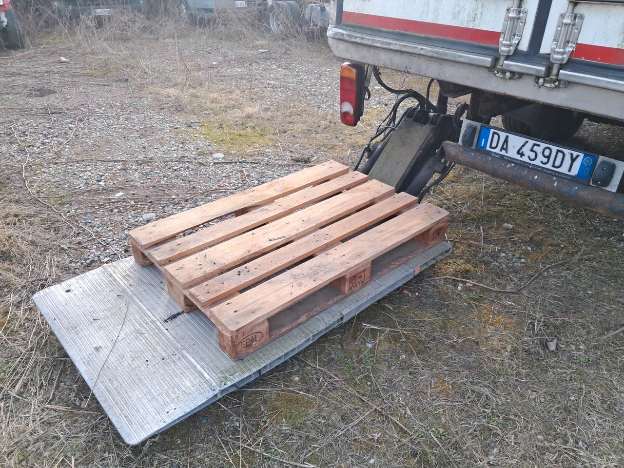 MASCOTTE 65 qli FRIGO E SPONDA