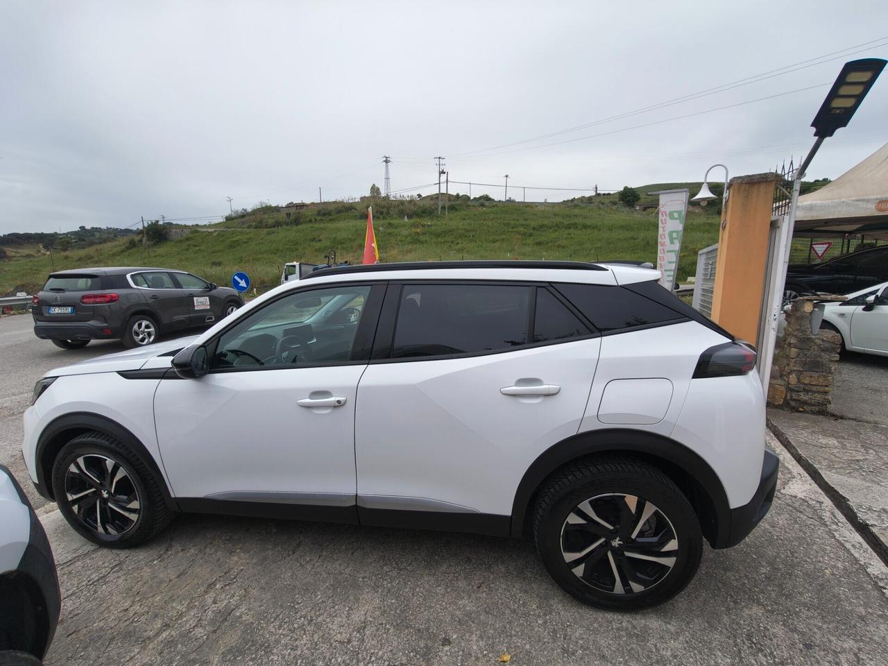Peugeot 2008 BlueHDi 110 S&S Allure Pack