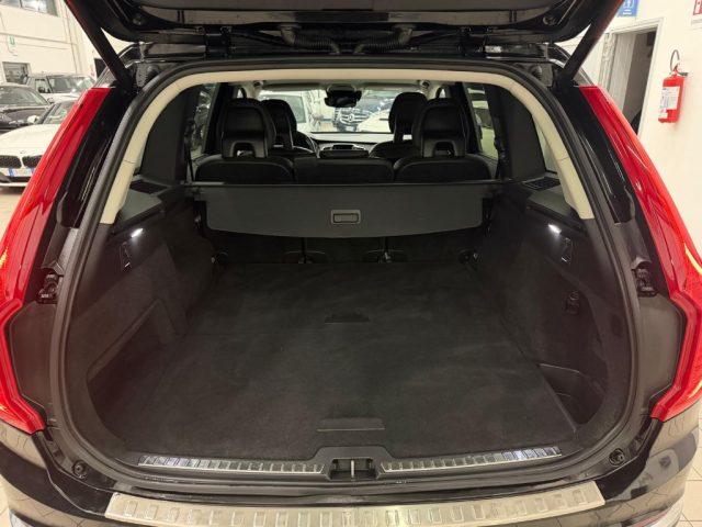 VOLVO XC90 B5 (d) AWD Geartronic Momentum//SERVICE VOLVO//