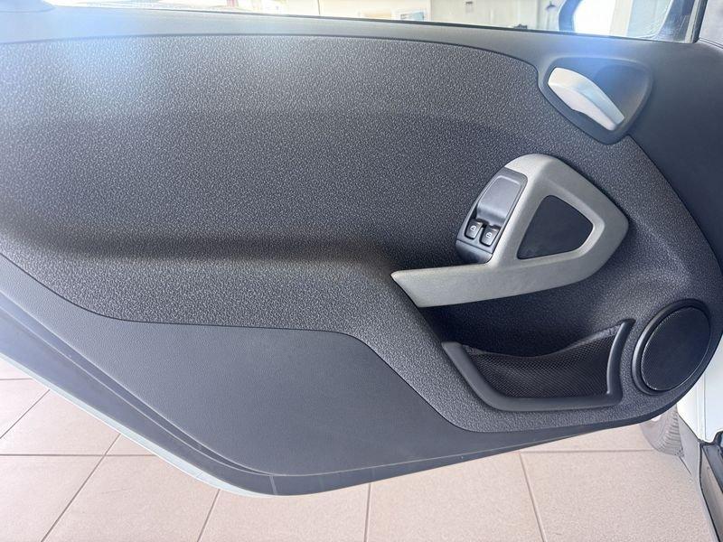 smart fortwo Fortwo 1.0 mhd Pulse 71cv