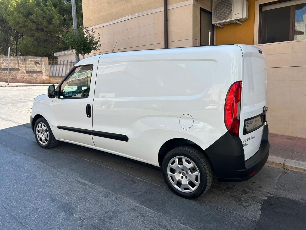 Fiat Doblò MAXI 1.6mj 105cv 2017