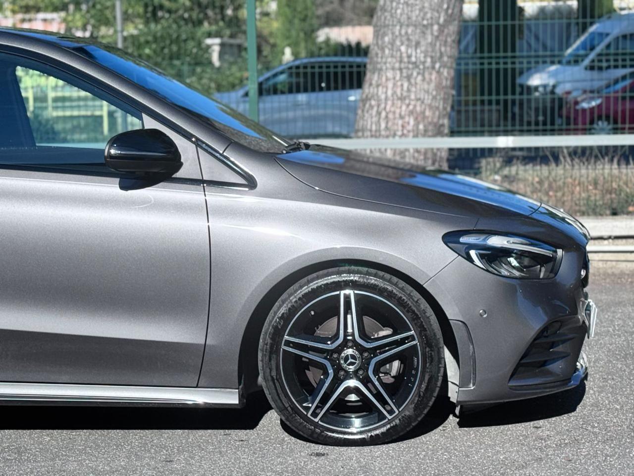 MERCEDES-BENZ B 200 d Automatic AMG Line Premium 150CV Ambient light