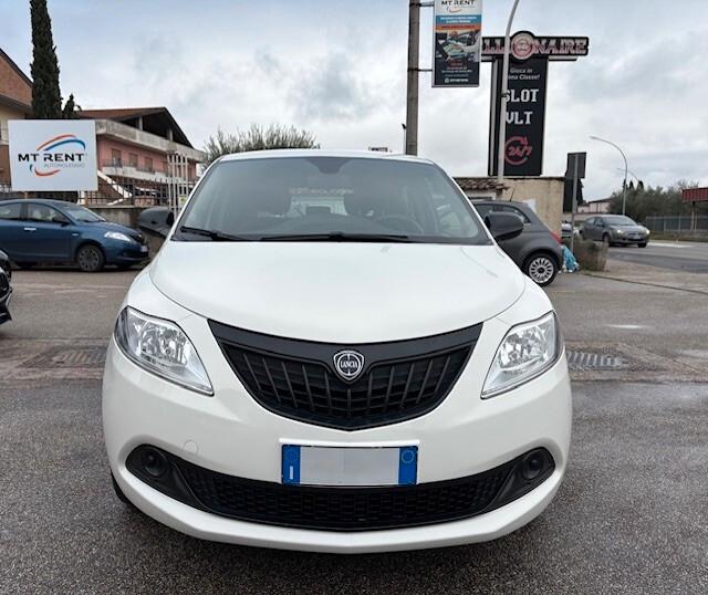 Lancia Ypsilon 1.0 FireFly 5 porte S&S Hybrid Alberta Ferretti