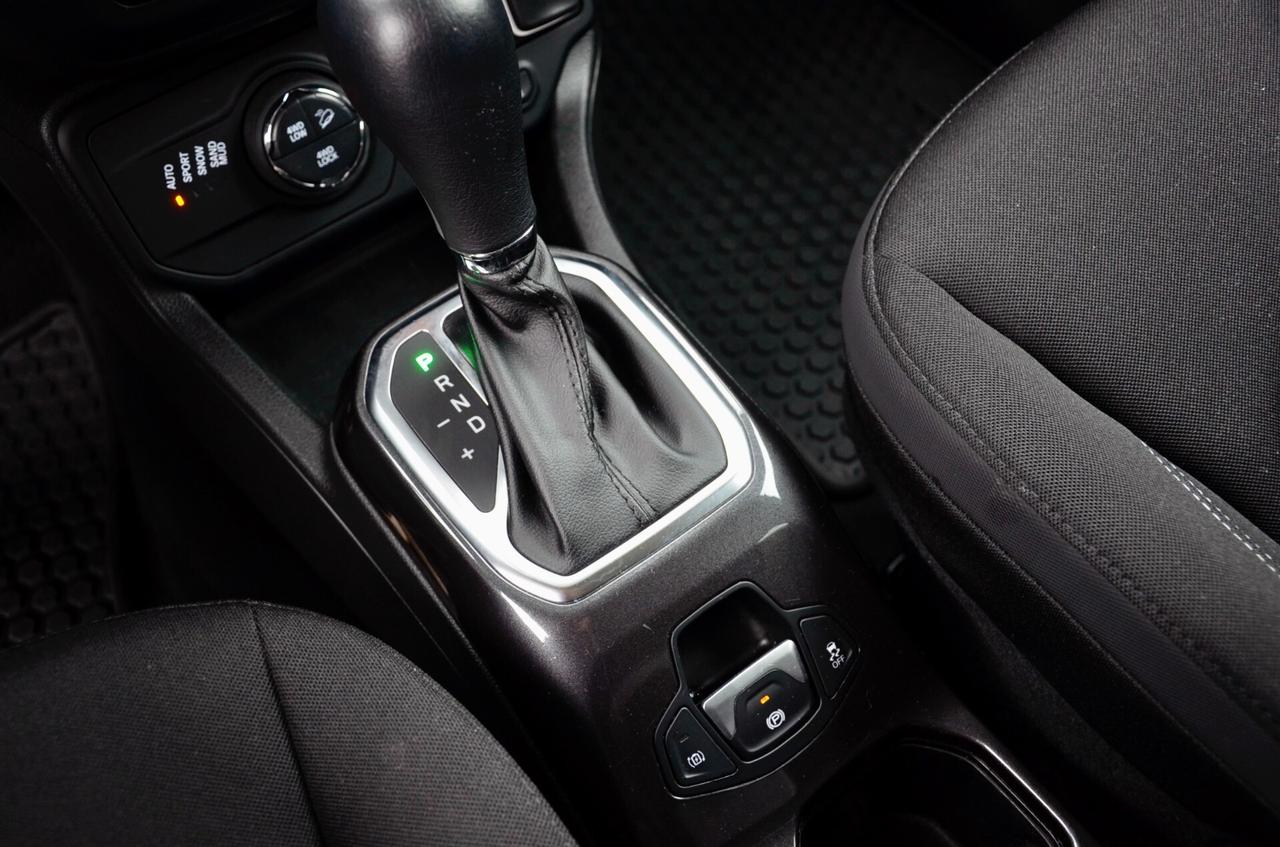 JEEP RENEGADE 1.3 T4 S PHEV PLUG IN 4XE 240cv AT6, EURO 6D, FARI LED, NAVI, RETROCAMERA, 19", PERMUTE