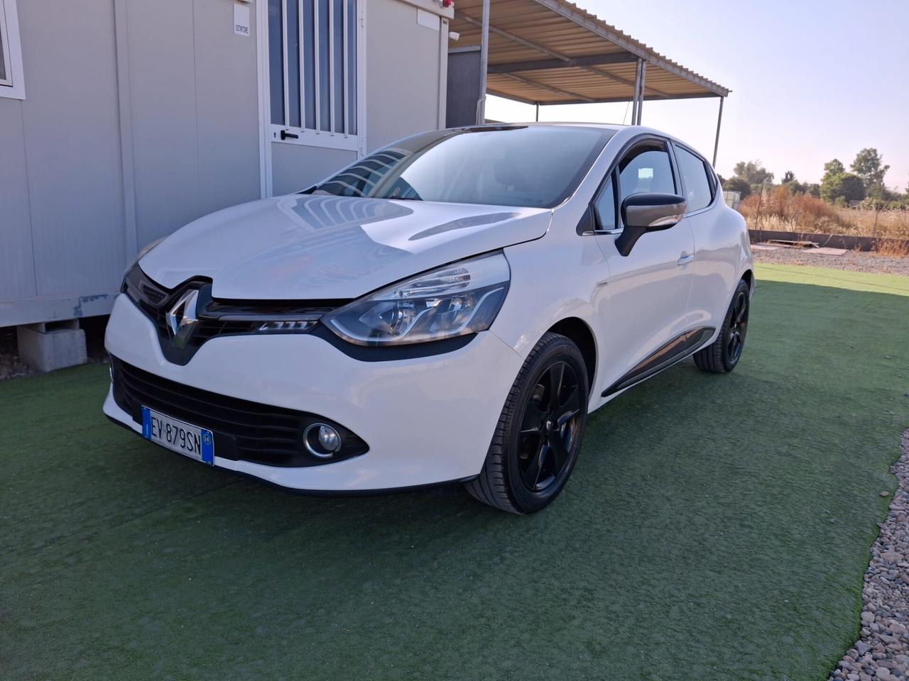 RENAULT CLIO DIESEL 1.5 dCi 5 porte
