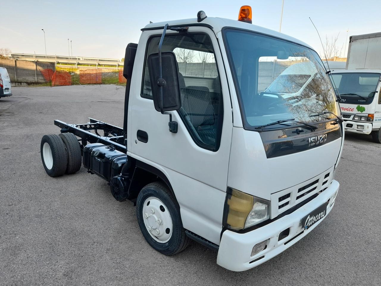 Isuzu NPR/NKR NKR 85 3.0 TD cat PM-RG Cabinato