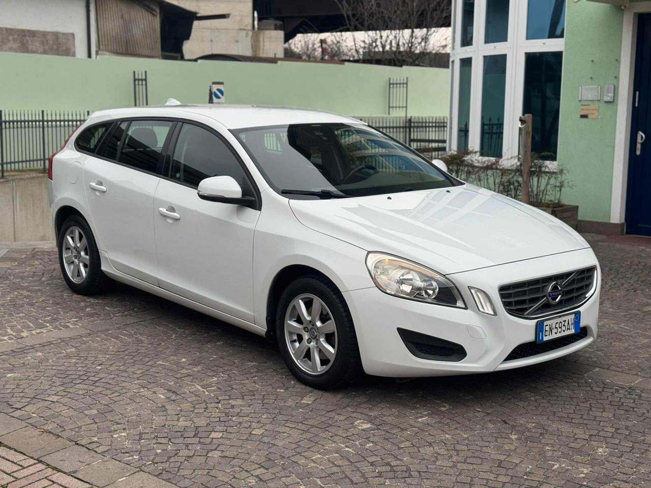 Volvo V60 D2 1.6 Powershift Ocean Race