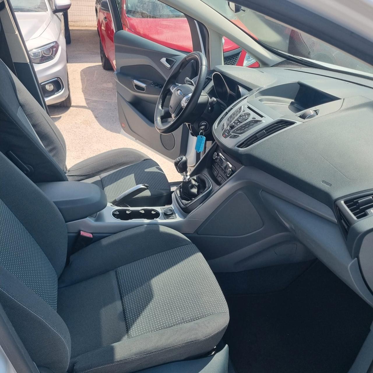 Ford C-Max 1.0 EcoBoost 100CV Titanium