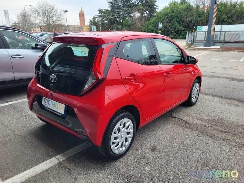 Toyota Aygo 1.0 72 CV x-play
