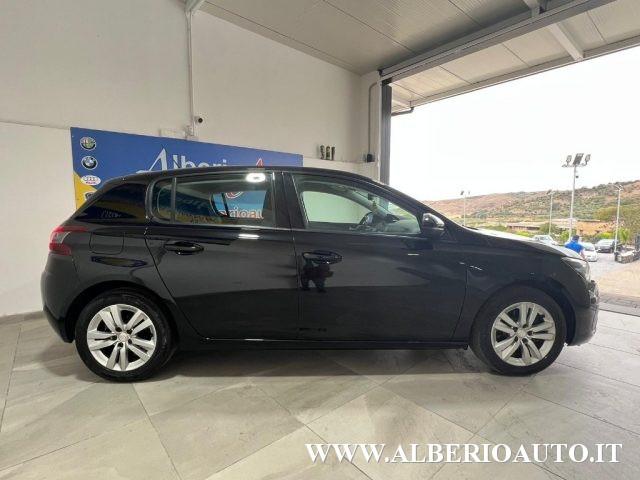 PEUGEOT 308 BlueHDi 130 S&S Business