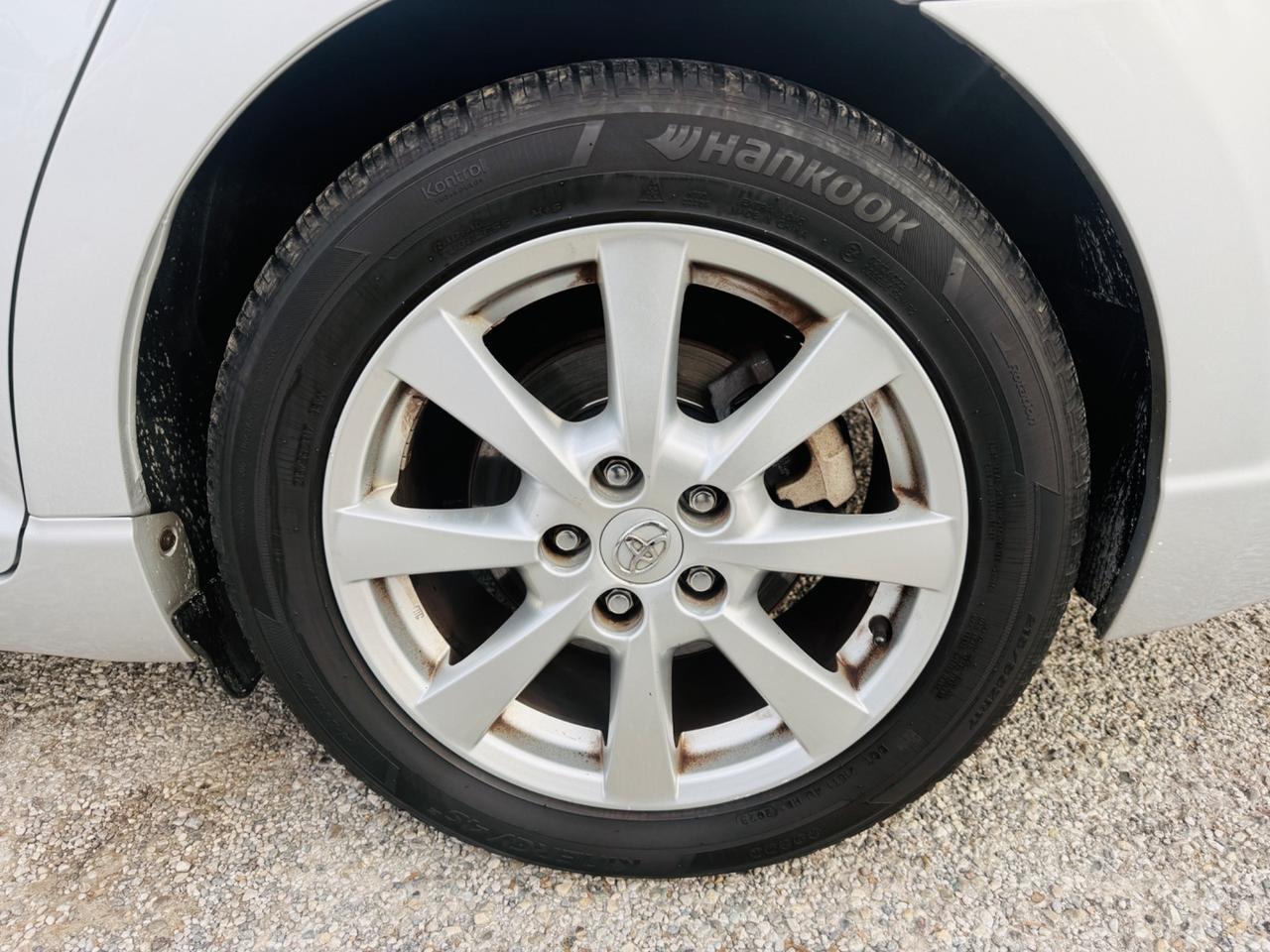 Toyota Avensis 2.2 D-Cat aut. Wagon Executive E5A