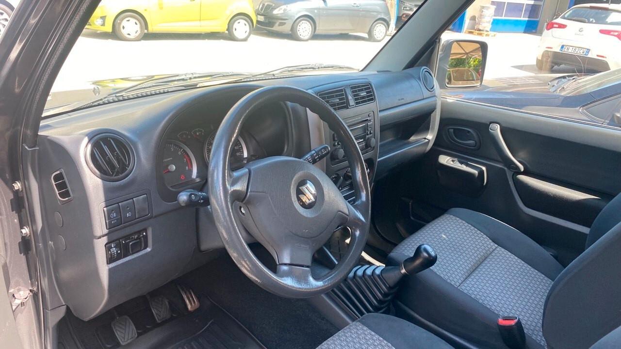 SUZUKI JIMNY 1.3 Special