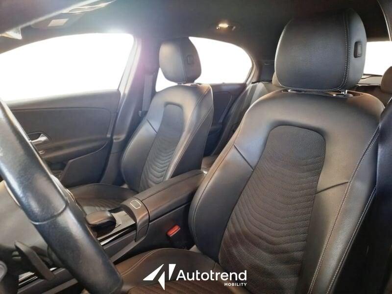 Mercedes-Benz Classe A 180 d 116 CV Automatica NAVI LED Business Extra